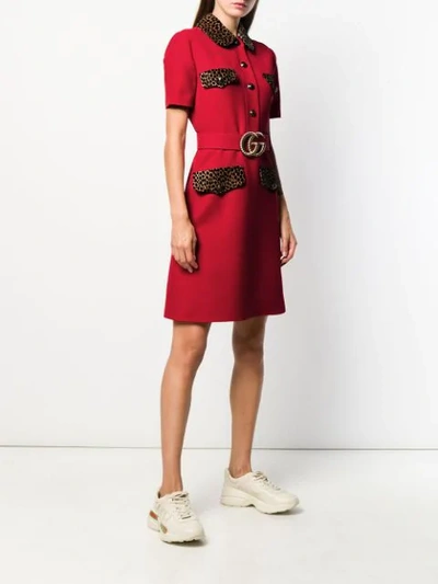 Shop Gucci Kleid Mit Gg-gürtel - Rot In Red