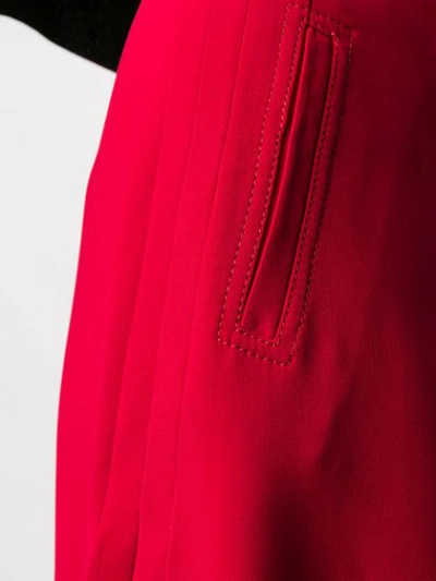 Shop N°21 A In Red