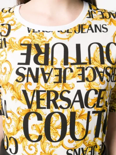 VERSACE JEANS COUTURE BAROQUE PRINT LOGO T-SHIRT - 白色