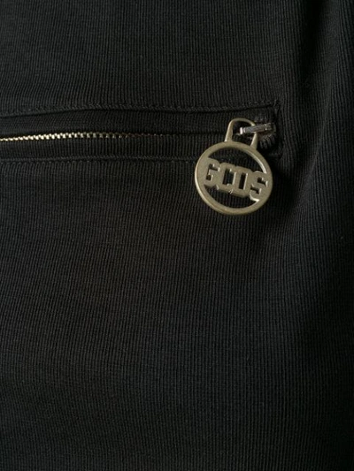 Shop Gcds Front Zip Cropped Vest In Black