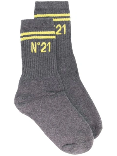 Shop N°21 Ribbed Logo Ankle Socks In Grey