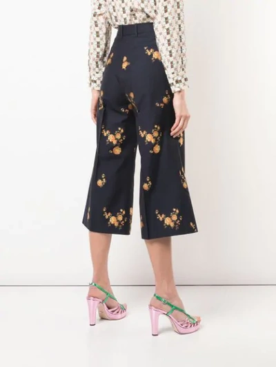 Shop Gucci Floral Tailored Cropped Trousers In 4580 Navy