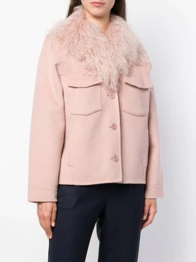 fur collar buttoned jacket