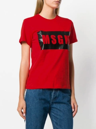 Shop Msgm T-shirt Mit Logo-print In Red