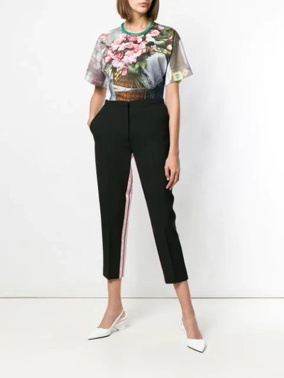 Shop N°21 Inner Stripe Cropped Trousers In Black