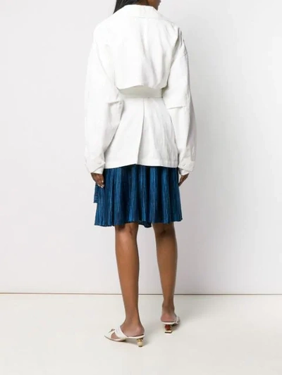 JACQUEMUS OVERSIZED WRAP BELTED COAT - 白色