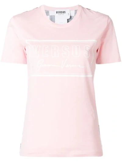 Shop Versus Logo T-shirt In Pink