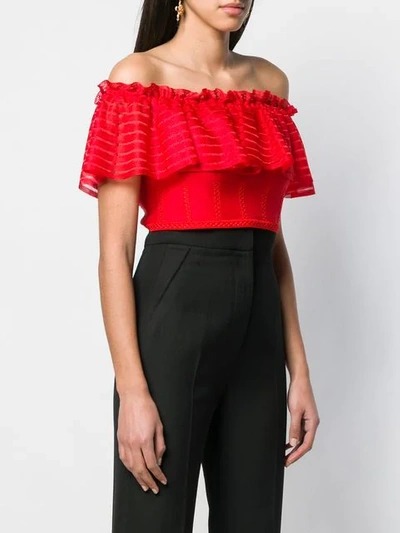 Shop Alexander Mcqueen Schulterfreies Cropped-oberteil In Red