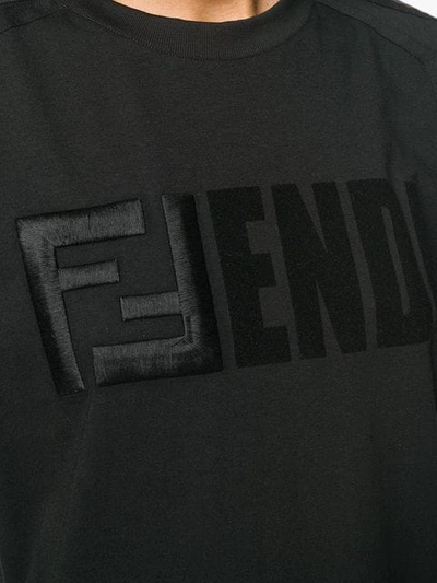 Shop Fendi Logo T-shirt In Black