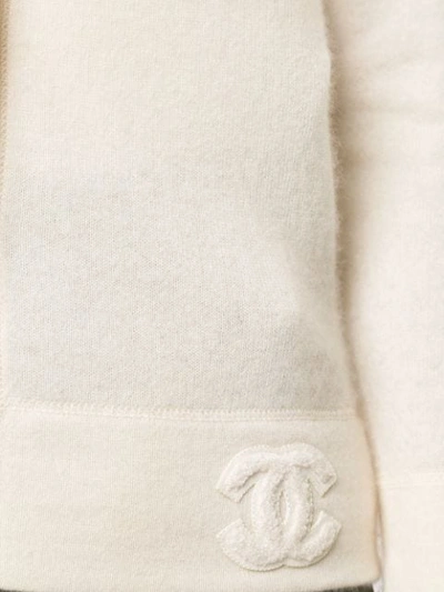 Pre-owned Chanel V-neck Cashmere Cardigan In White