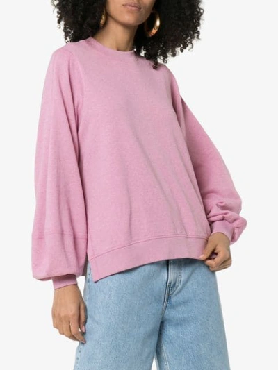 Shop Ganni Sweatshirt Mit Ballonärmeln In Pink