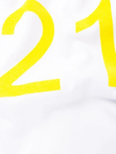 Shop N°21 Contrast Logo T-shirt In White