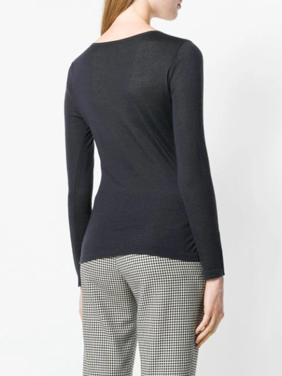 V-neck superfine sweater