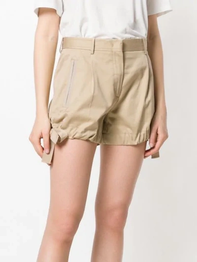 side bow shorts