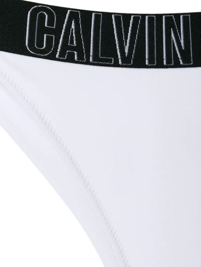 CALVIN KLEIN LOGO比基尼三角裤 - 白色
