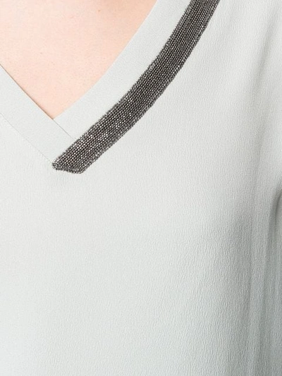 Shop Fabiana Filippi T-shirt Mit Verziertem Ausschnitt - Grau In Grey