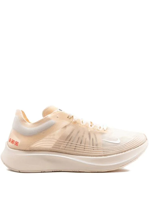 zoom fly sp sneakers