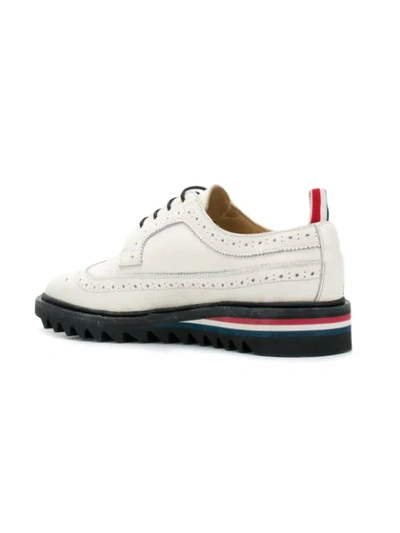 THOM BROWNE 经典卵石纹螺纹橡胶鞋底长翼布洛克鞋 - 白色