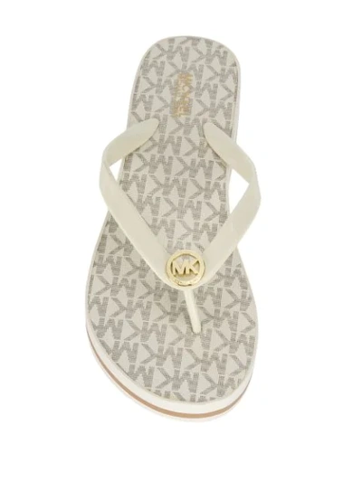 Shop Michael Kors Collection 'bedford' Flip-flops - Weiss In White