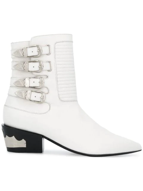 toga pulla white boots