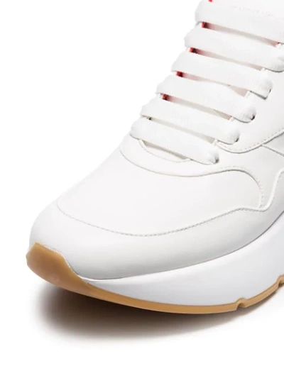 ALEXANDER MCQUEEN RED AND WHITE CONTRAST LEATHER SNEAKERS - 白色