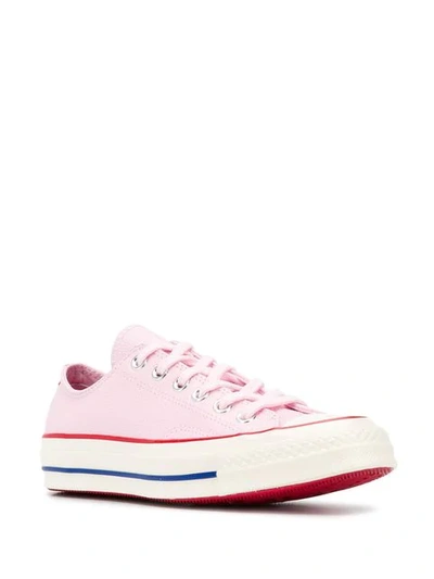 Shop Converse Chuck '70 Low In Pink