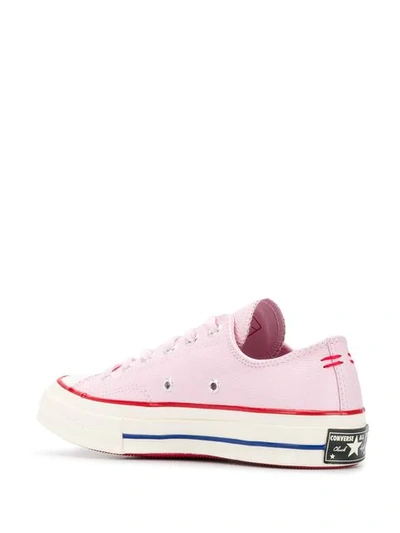 Shop Converse Chuck '70 Low In Pink