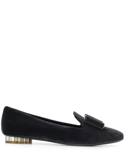 Shop Ferragamo Flower Heel Pumps In Black