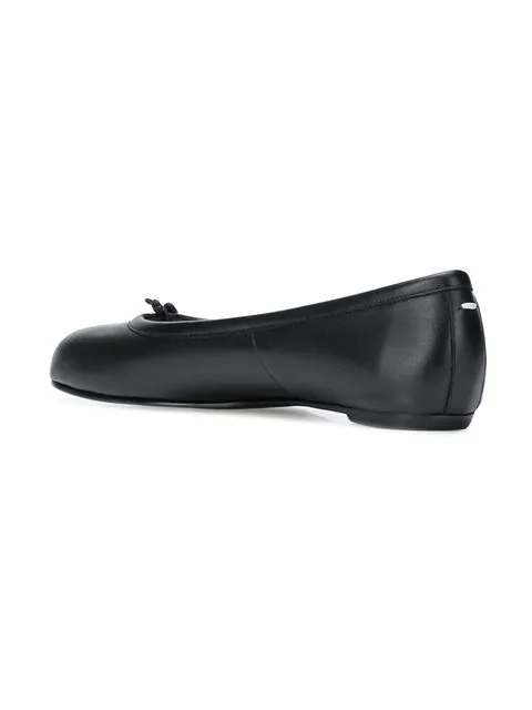 Maison Margiela Tabi Split-toe Leather Ballet Flats In Black | ModeSens