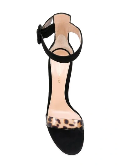 GIANVITO ROSSI LEOPARD PRINT VINYL STRAP SANDALS - 黑色