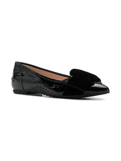 Shop Tod's Ballerinas With A Bow Detail In Black