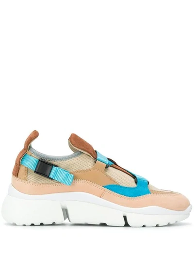Shop Chloé Sonnie Soft Lo-top Sneakers In Neutrals