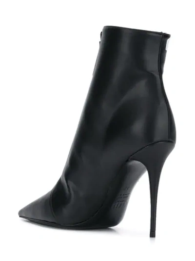 logo pointed boots