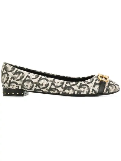 Shop Ferragamo Gancini Logo Ballet Flats In Black