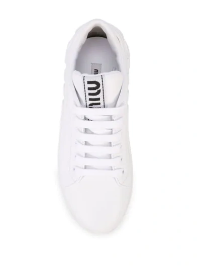 MIU MIU RUN LEATHER SNEAKERS - 白色