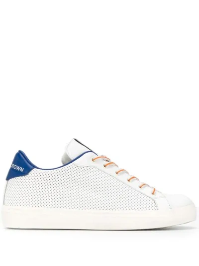 Shop Leather Crown Klassische Sneakers In White