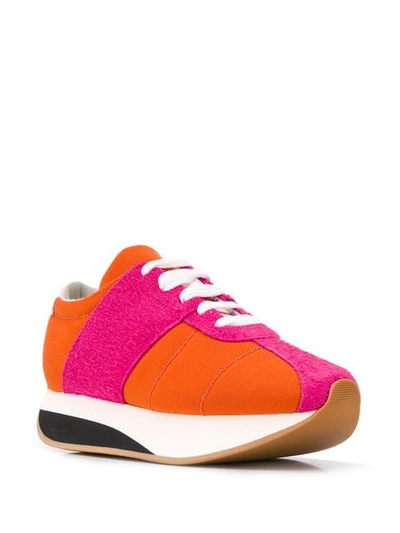 Shop Marni Flatform-sneakers - Orange