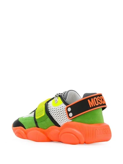 Shop Moschino Teddy-sneakers In White