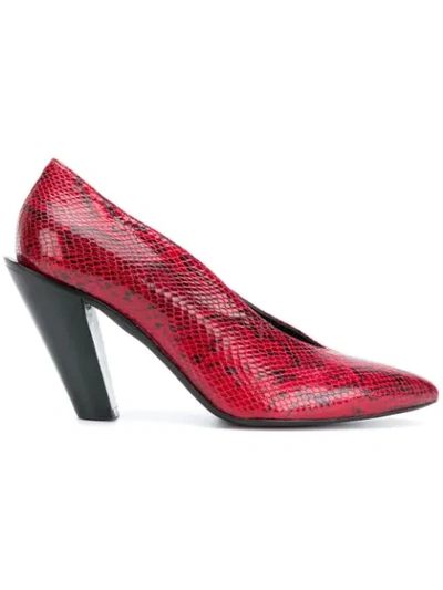 slant-heel pointed pumps