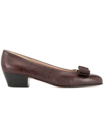Pre-owned Ferragamo Shoes Pumps In Brown