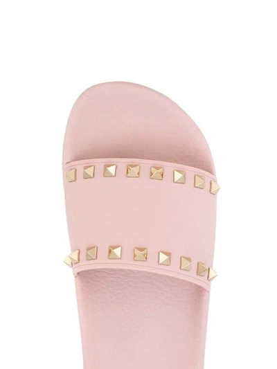 Shop Valentino Garavani Rockstud Slides In Pink