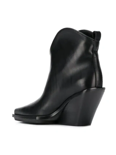 ANN DEMEULEMEESTER ANGLED HEEL ANKLE BOOTS - 黑色