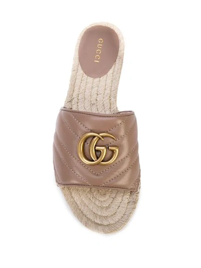 GUCCI LEATHER ESPADRILLE SANDAL - 大地色