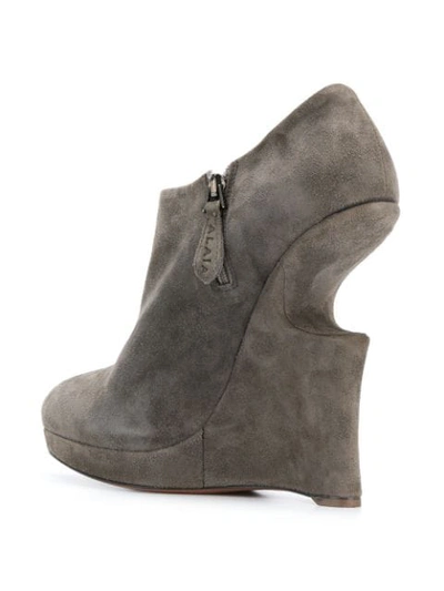 Pre-owned Alaïa Sculptured Platform Ankle Boots In Grey