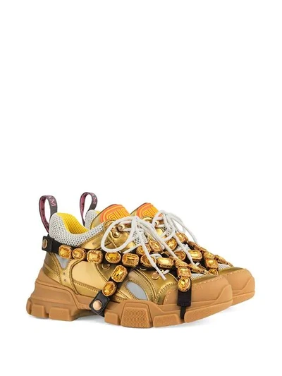 GUCCI FLASHTREK LEATHER SNEAKER WITH CRYSTALS - 金色