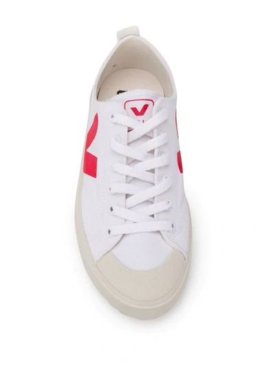 VEJA LOW CANVAS SNEAKERS - 白色