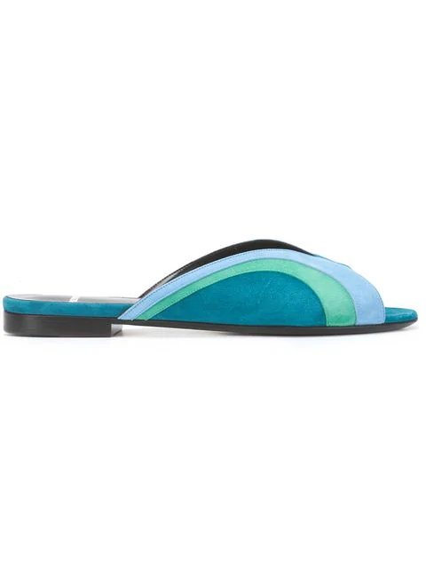 blue rainbow sandals