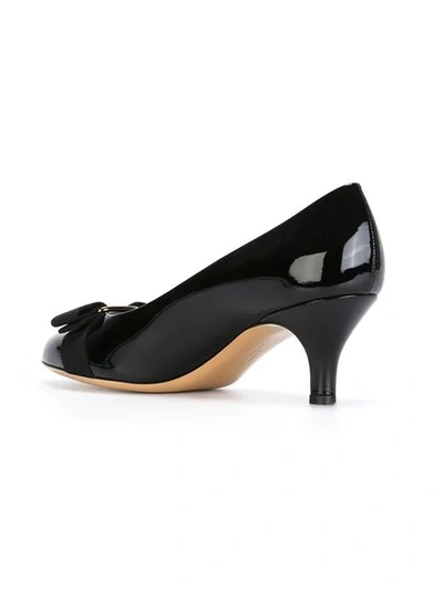 Shop Ferragamo Carla Pumps In Black