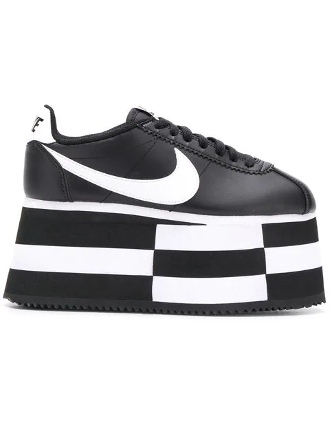 black nike platform sneakers