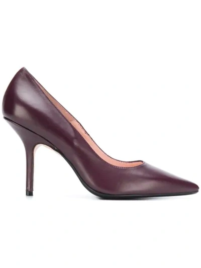 classic stiletto pumps